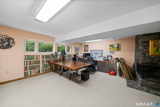24 Mallard Point Road, Essex, CT 06426