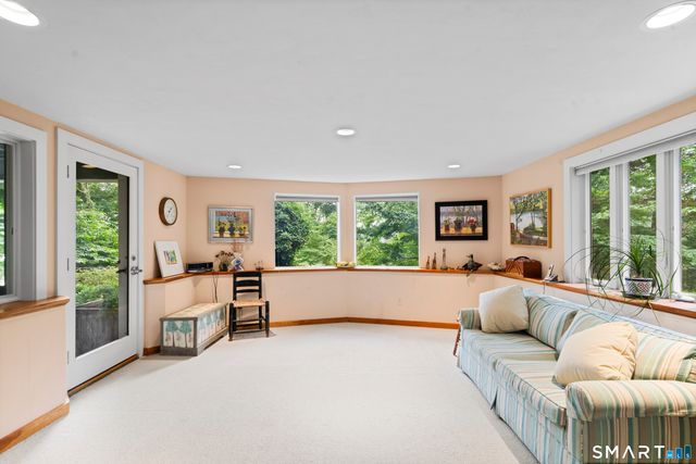 24 Mallard Point Road, Essex, CT 06426