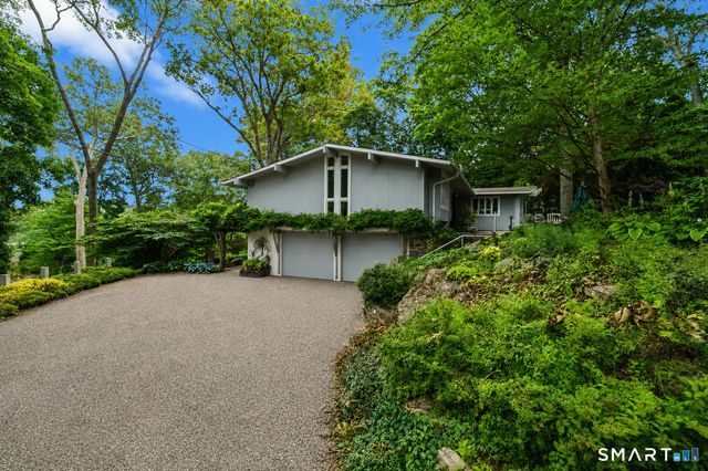 24 Mallard Point Road, Essex, CT 06426