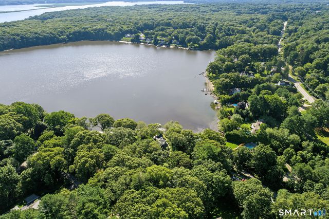 24 Mallard Point Road, Essex, CT 06426