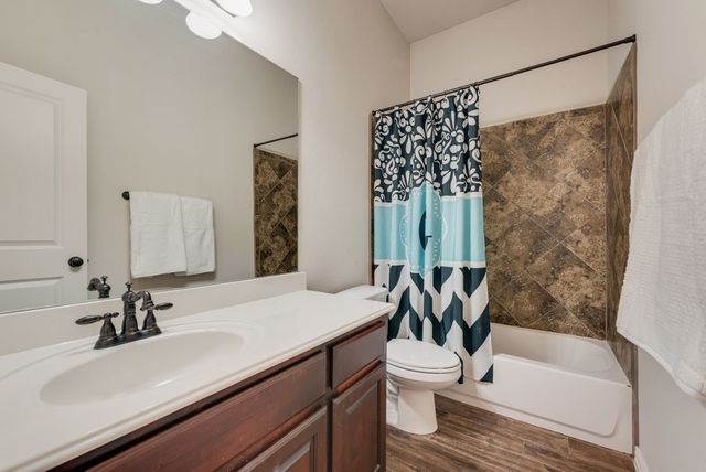 311 Covington Lane, Ovilla, TX 75154