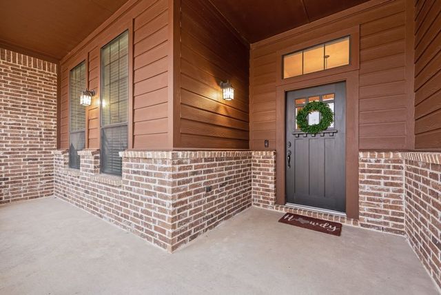 311 Covington Lane, Ovilla, TX 75154