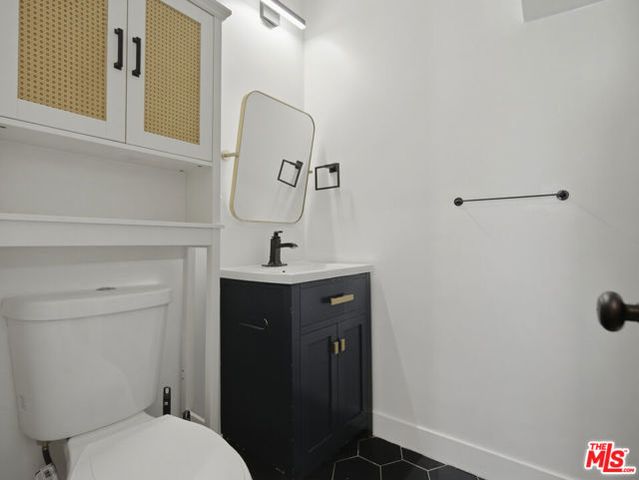 6350 Willoughby Avenue 9, Los Angeles, CA 90038
