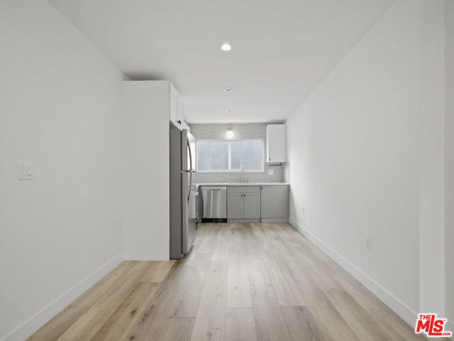 6350 Willoughby Avenue 9, Los Angeles, CA 90038