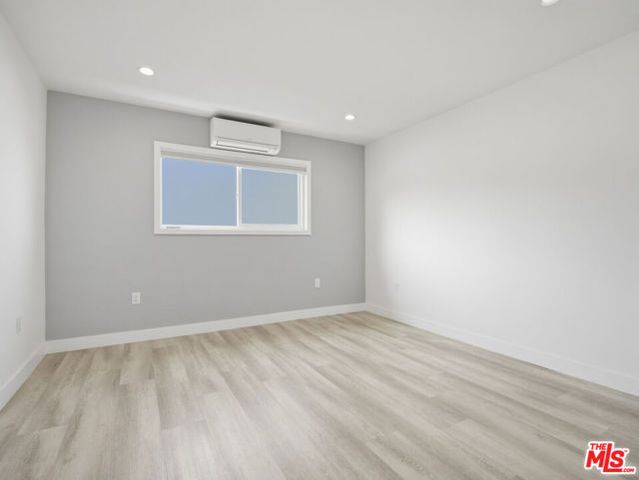 6350 Willoughby Avenue 9, Los Angeles, CA 90038