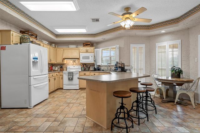 36038 Cedar Ridge Drive, Whitney, TX 76692