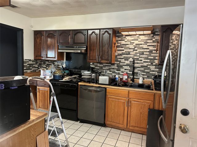 808 Memorial Drive, Wylie, TX 75098