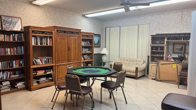 7388 NW 18th Street 102, Margate, FL 33063