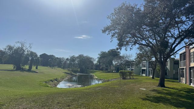 7388 NW 18th Street 102, Margate, FL 33063