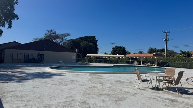 7388 NW 18th Street 102, Margate, FL 33063