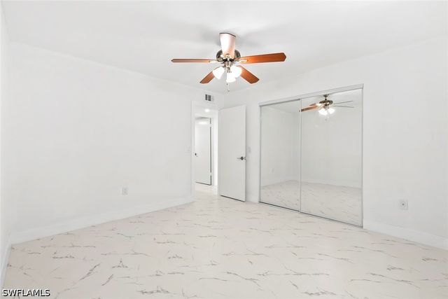 151 Cypress WAY E D3, Naples, FL 34110