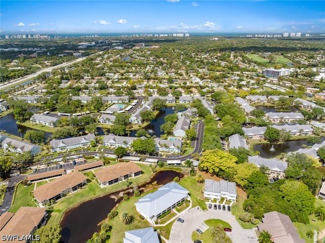 151 Cypress WAY E D3, Naples, FL 34110