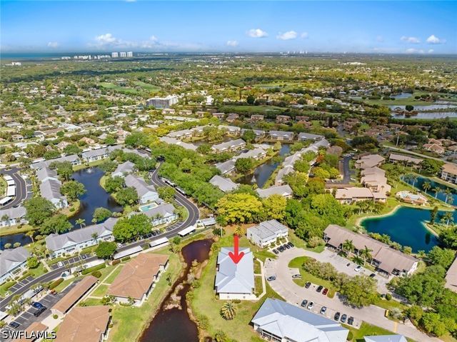 151 Cypress WAY E D3, Naples, FL 34110