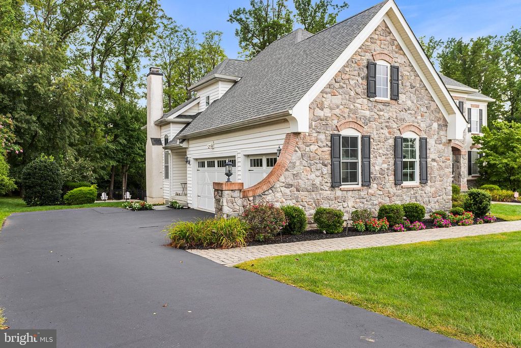 5 PINE VALLEY CT, GLEN MILLS, PA 19342 — photo 3