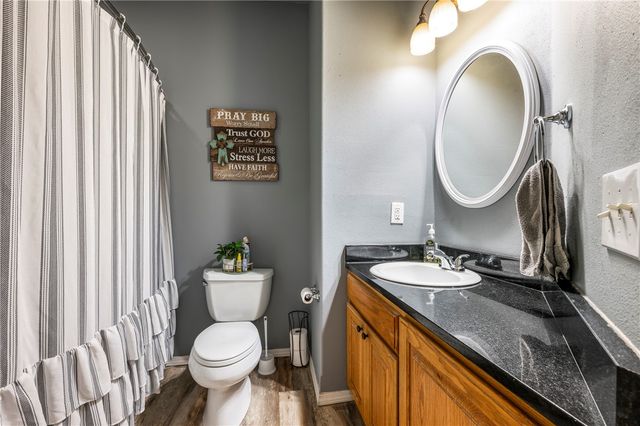 9 Llanon Lane, Bella Vista, AR 72714