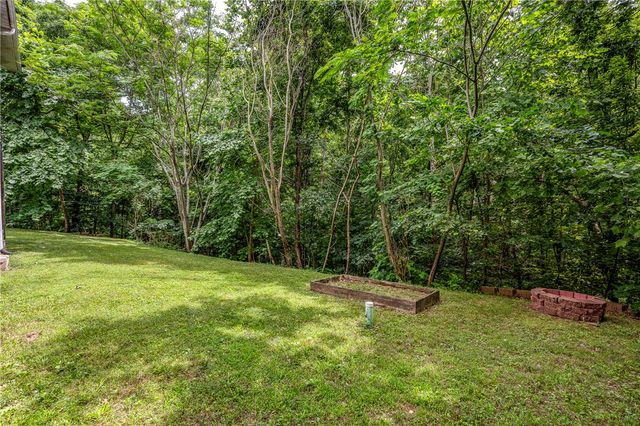 9 Llanon Lane, Bella Vista, AR 72714