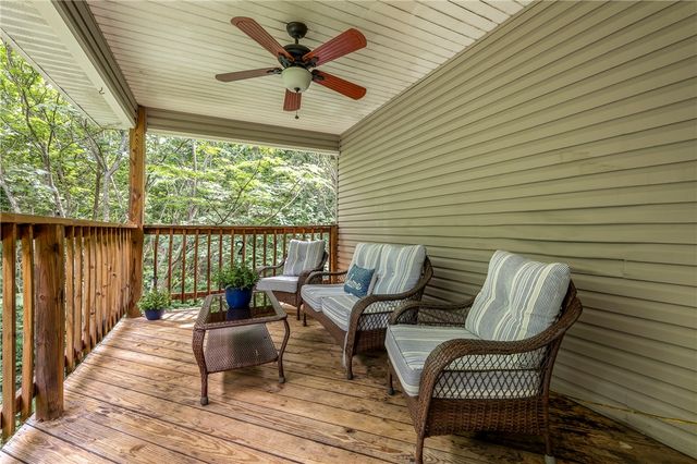 9 Llanon Lane, Bella Vista, AR 72714