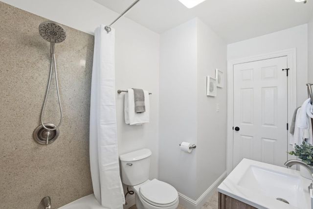 1140 Almanor Avenue, Menlo Park, CA 94025