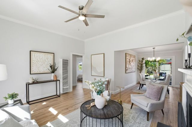 1140 Almanor Avenue, Menlo Park, CA 94025