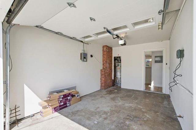 1140 Almanor Avenue, Menlo Park, CA 94025