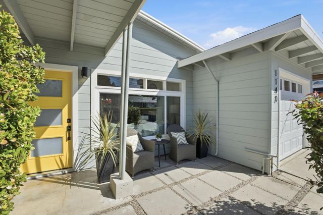 1140 Almanor Avenue, Menlo Park, CA 94025