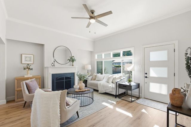 1140 Almanor Avenue, Menlo Park, CA 94025