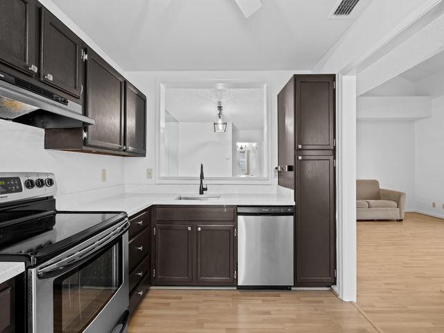 5095 Heatherhill Lane 8, Boca Raton, FL 33486