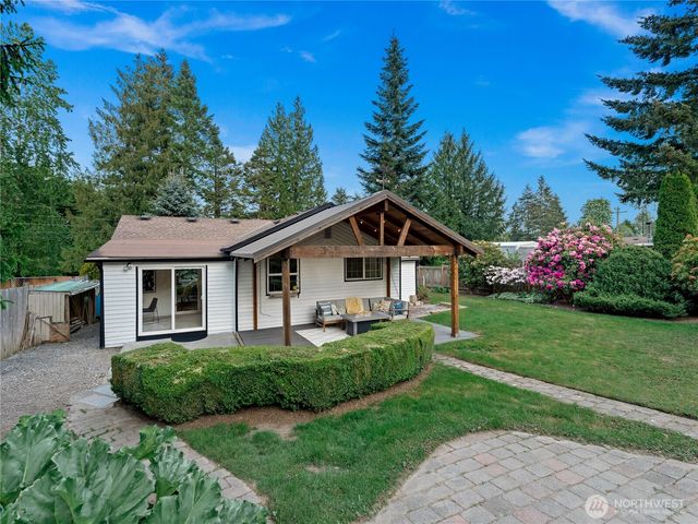 23114 29th Avenue W, Brier, WA 98036