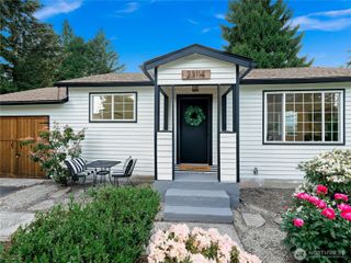 23114 29th Avenue W, Brier, WA 98036
