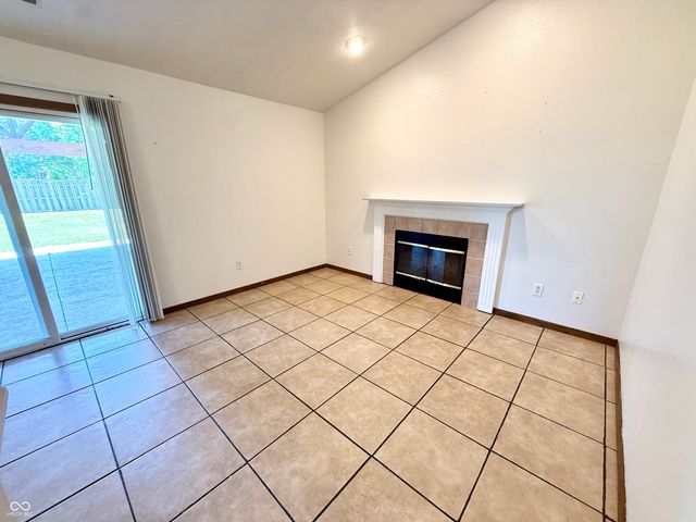 1209 Wolf Run, Anderson, IN 46013