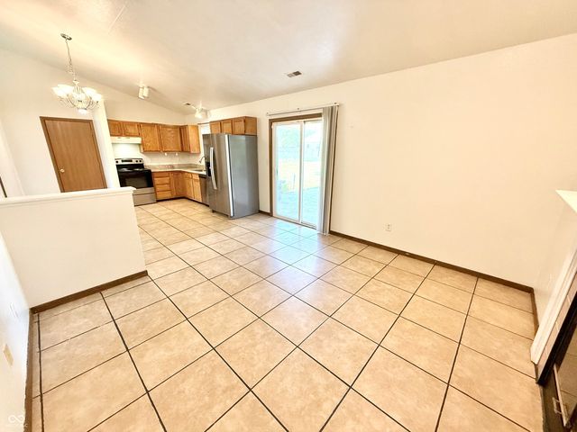 1209 Wolf Run, Anderson, IN 46013