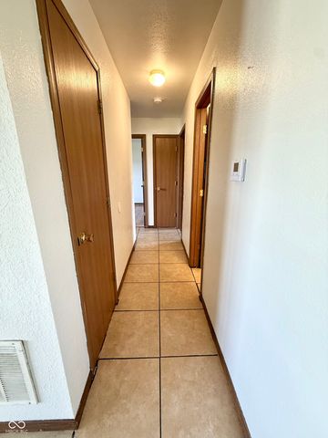 1209 Wolf Run, Anderson, IN 46013
