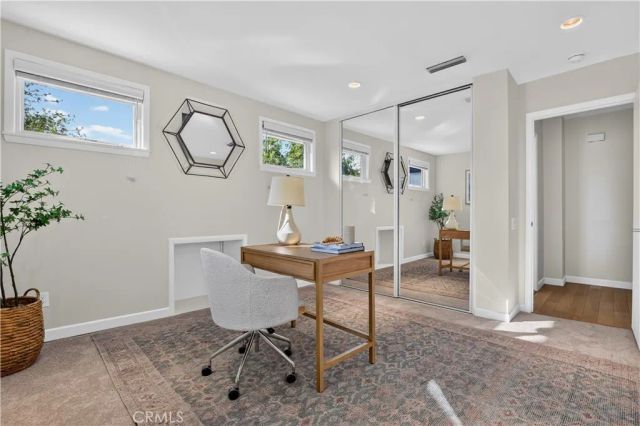 4262 Levitt, Sherman Oaks, CA 91403
