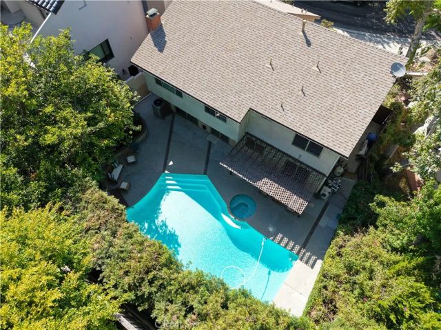 4262 Levitt, Sherman Oaks, CA 91403