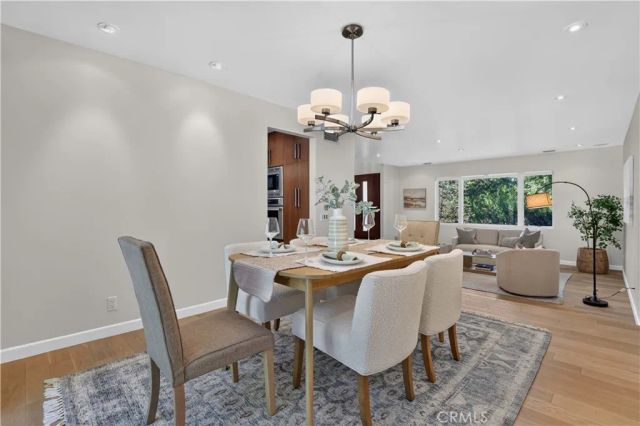 4262 Levitt, Sherman Oaks, CA 91403