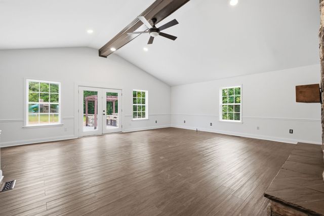 1019 Keytown Rd, Portland, TN 37148