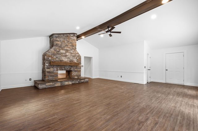 1019 Keytown Rd, Portland, TN 37148