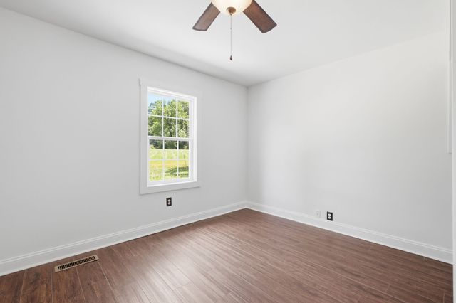 1019 Keytown Rd, Portland, TN 37148