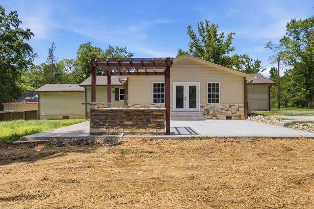 1019 Keytown Rd, Portland, TN 37148