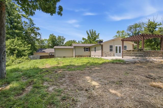 1019 Keytown Rd, Portland, TN 37148