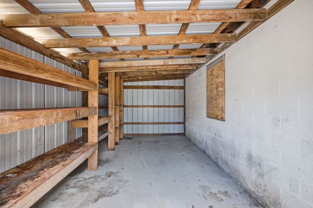 1019 Keytown Rd, Portland, TN 37148