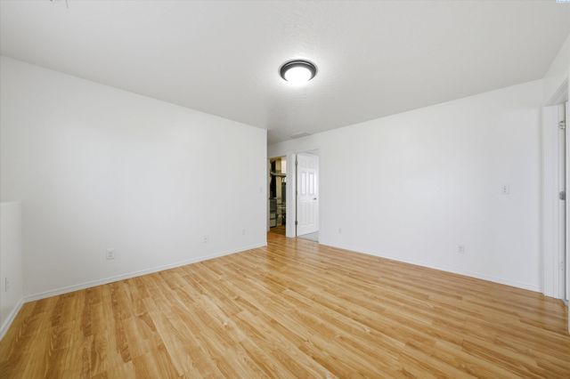 5808 Hudson Dr, Pasco, WA 99301