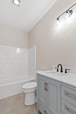 80 Hatch Corner Road, Meredith, NH 03253