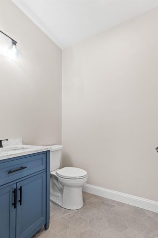 80 Hatch Corner Road, Meredith, NH 03253