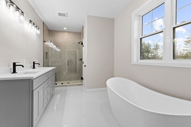 80 Hatch Corner Road, Meredith, NH 03253