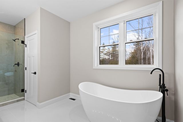 80 Hatch Corner Road, Meredith, NH 03253