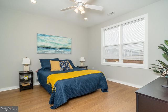 1528 CROWNPOINT DR, Harrisonburg, VA 22801