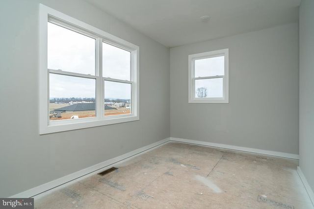 1528 CROWNPOINT DR, Harrisonburg, VA 22801