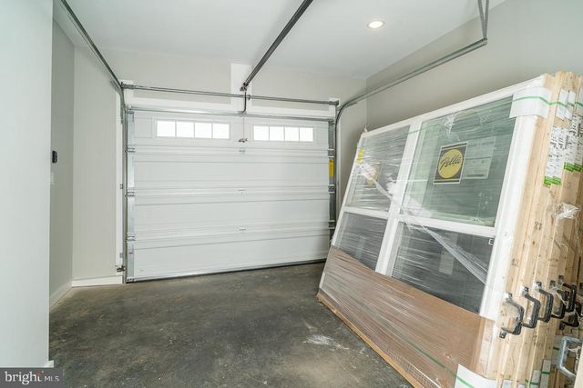 1528 CROWNPOINT DR, Harrisonburg, VA 22801