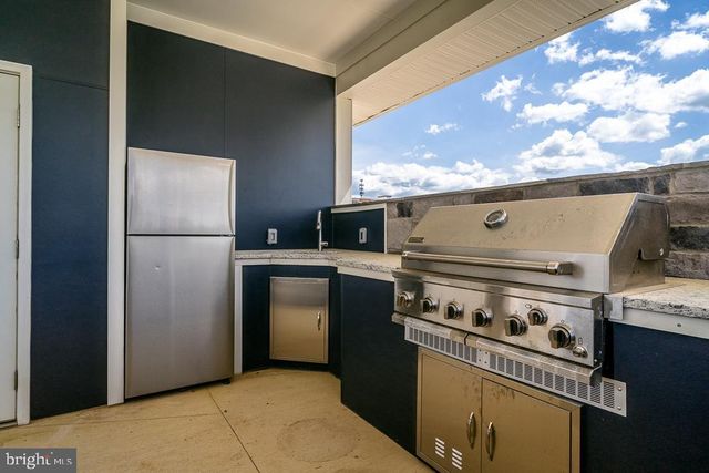 1528 CROWNPOINT DR, Harrisonburg, VA 22801